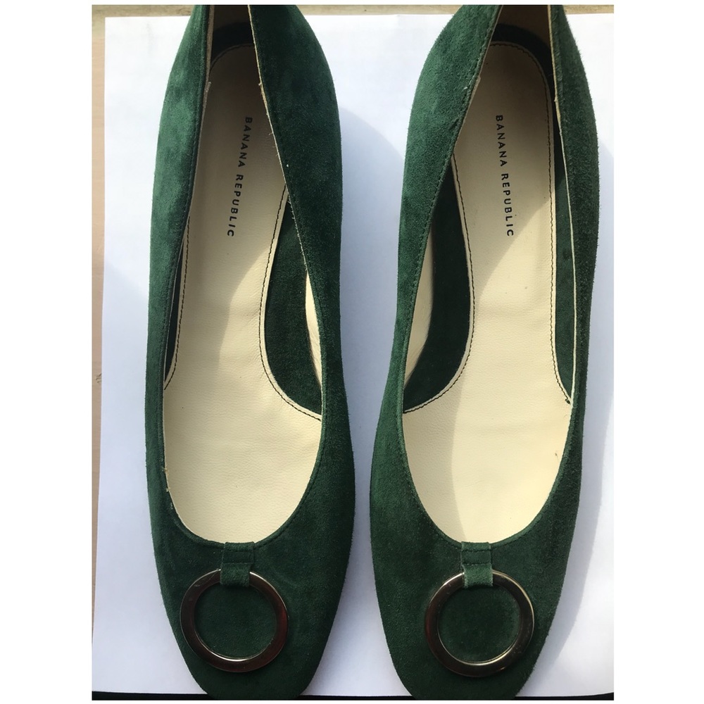 Banana Republic Genuine Leather Loafers